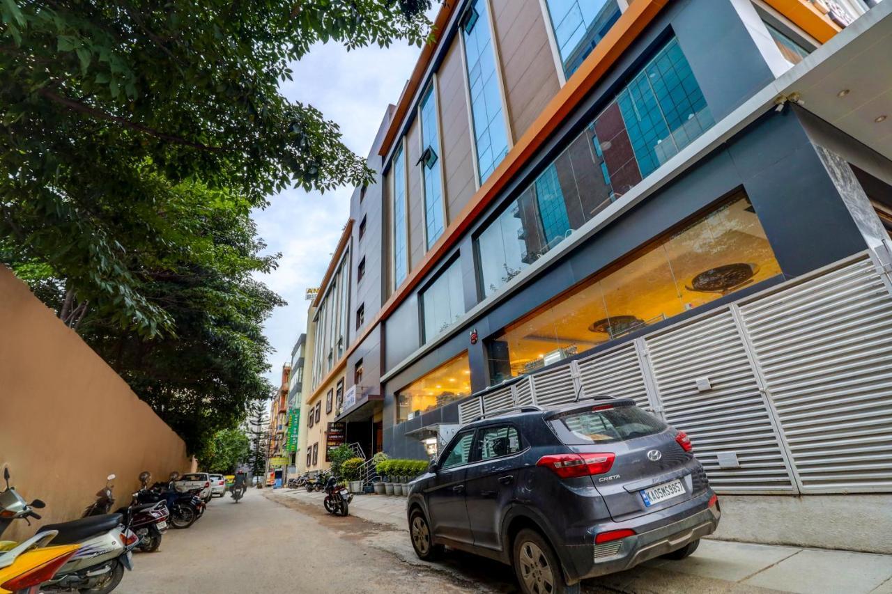 Livin Hub Bangalore Exteriör bild